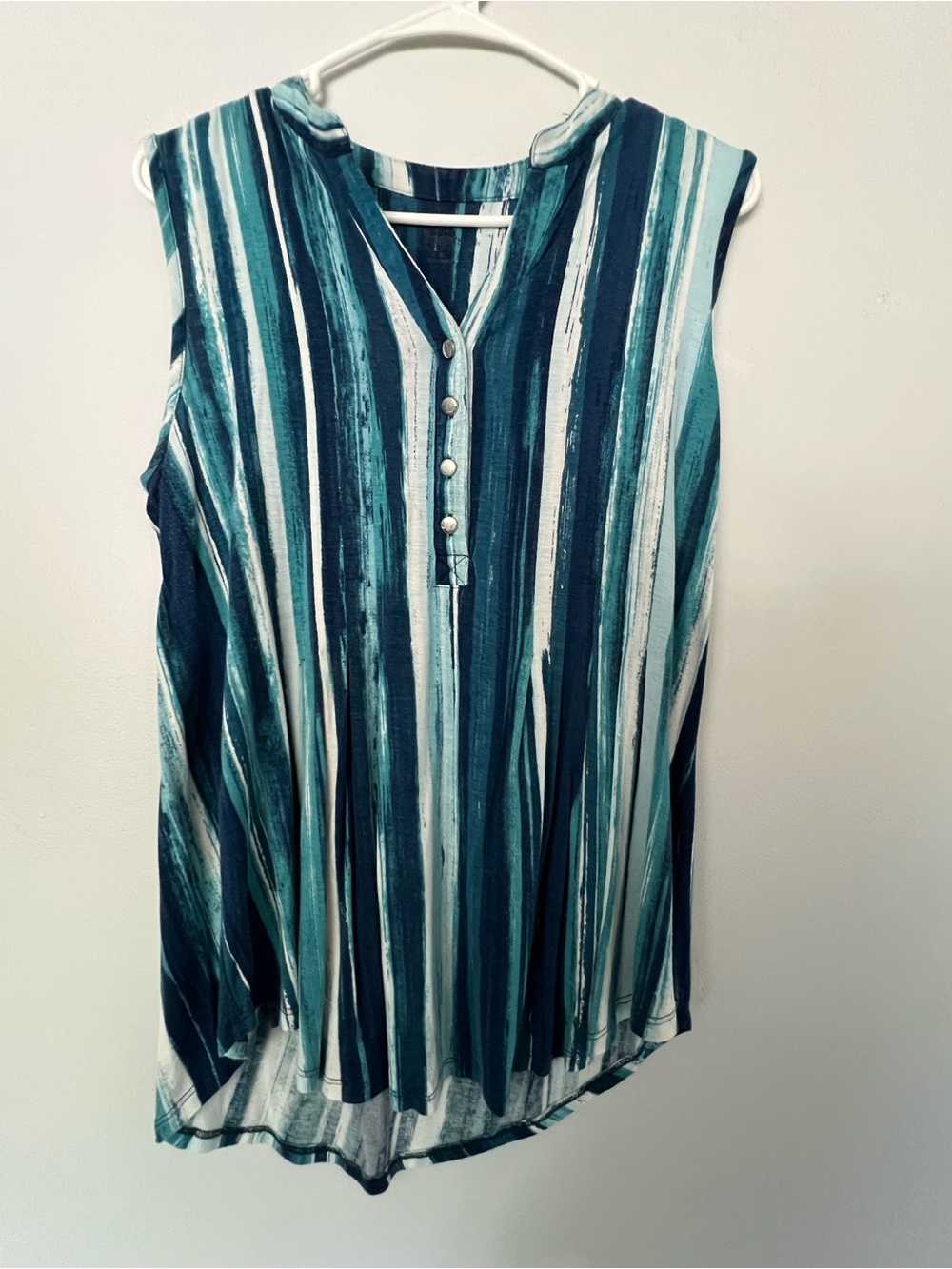 Kim Rogers, Size S, Sleeveless Striped V-Neck Tank in Teal, Navy and White